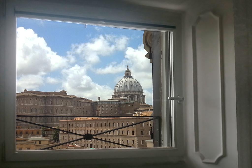 La Rosa Del Vaticano Luxury Apartment 로마 외부 사진