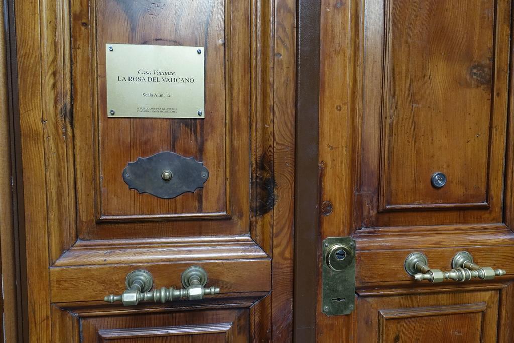 La Rosa Del Vaticano Luxury Apartment 로마 외부 사진