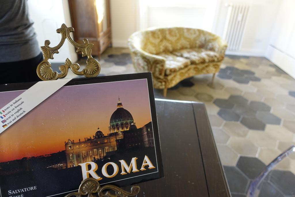 La Rosa Del Vaticano Luxury Apartment 로마 외부 사진